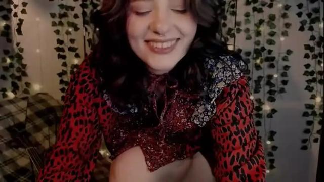 Image 12 of risha_laass Stream on Chaturbate on 1 month ago