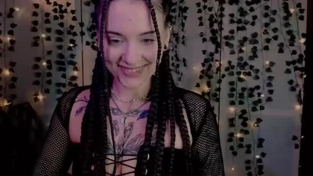 Image 3 of risha_laass Stream on Chaturbate on 1 month ago