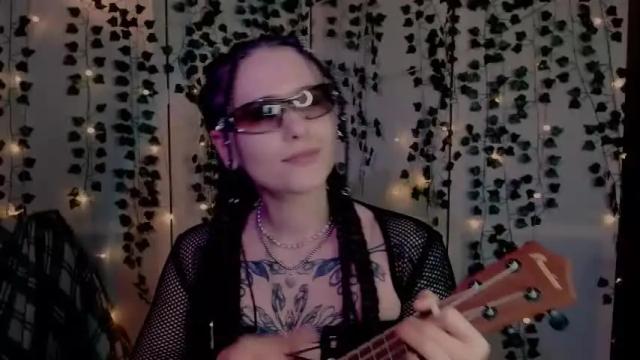Image 4 of risha_laass Stream on Chaturbate on 1 month ago