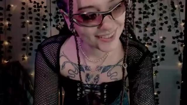 Image 6 of risha_laass Stream on Chaturbate on 1 month ago