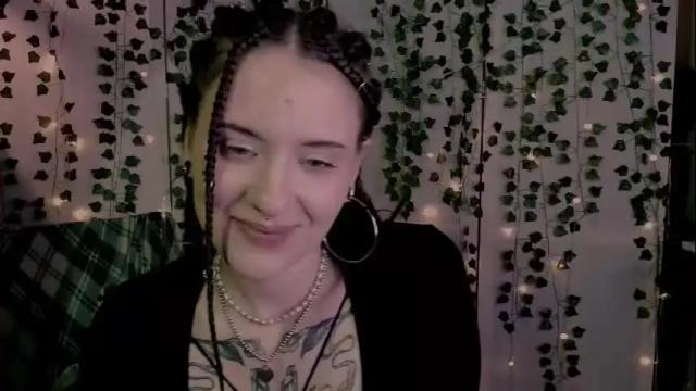 Image 10 of risha_laass Stream on Chaturbate on 1 month ago