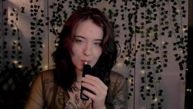 Image 12 of risha_laass Stream on Chaturbate on 1 month ago