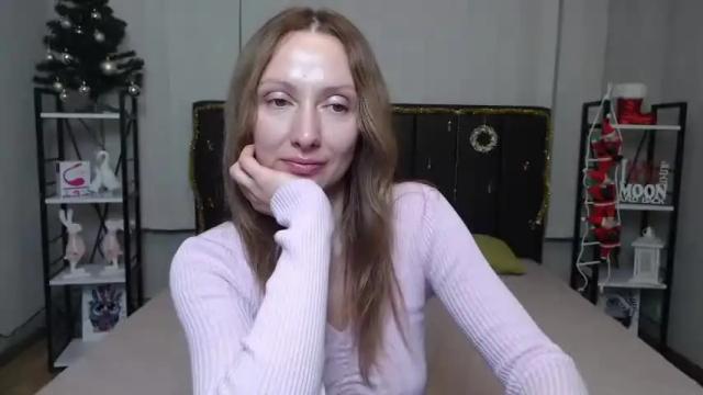 Image 4 of rita_lily Stream on Chaturbate on 17 months ago