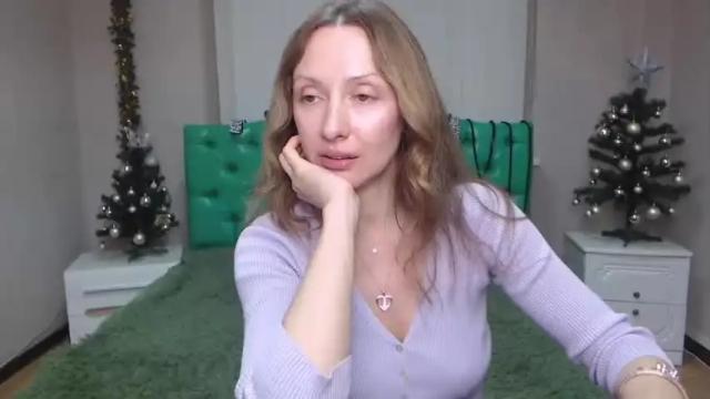 Image 10 of rita_lily Stream on Chaturbate on 17 months ago