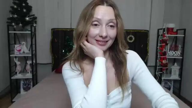 Image 4 of rita_lily Stream on Chaturbate on 17 months ago