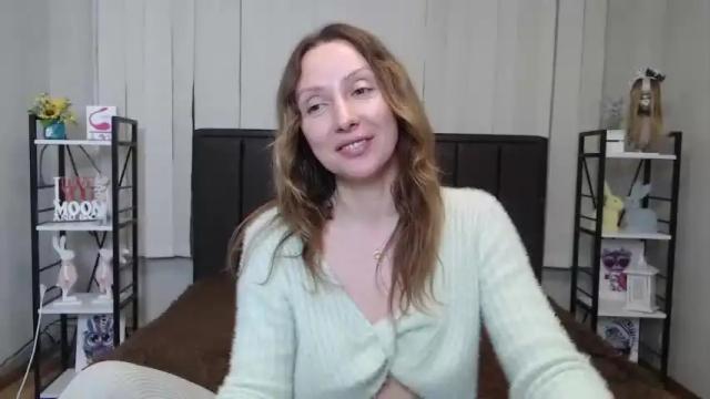 Image 2 of rita_lily Stream on Chaturbate on 14 months ago