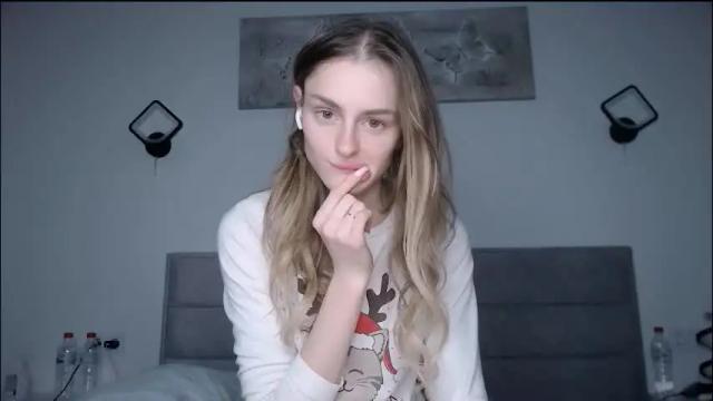 Image 12 of rita_orra Stream on Chaturbate on 27 days ago