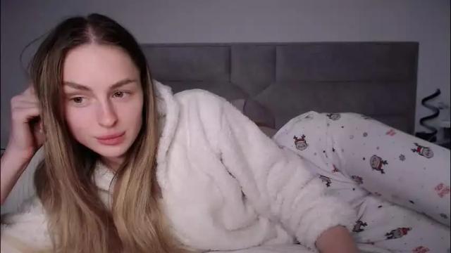 Image 2 of rita_orra Stream on Chaturbate on 5 days ago