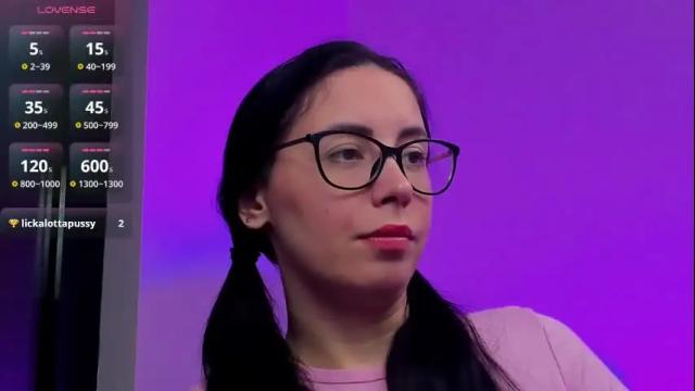 Image 3 of ritasunset Stream on Chaturbate on 1 month ago