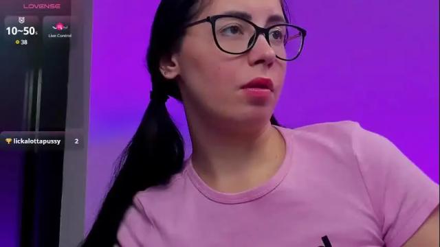 Image 8 of ritasunset Stream on Chaturbate on 1 month ago