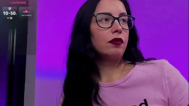 Image 10 of ritasunset Stream on Chaturbate on 1 month ago