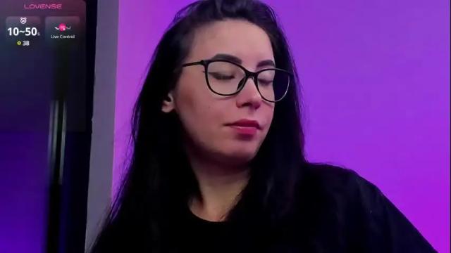 Image 7 of ritasunset Stream on Chaturbate on 1 month ago