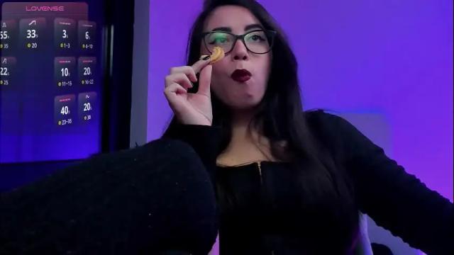 Image 6 of ritasunset Stream on Chaturbate on 1 month ago