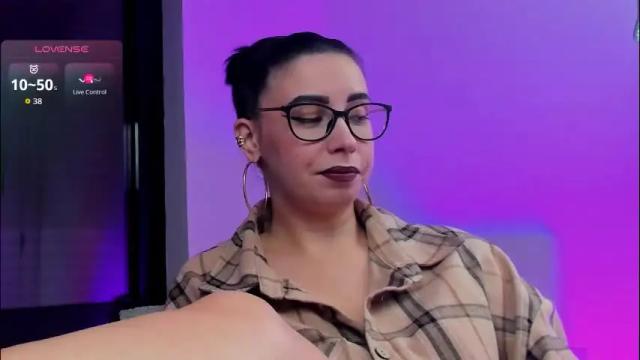 Image 10 of ritasunset Stream on Chaturbate on 26 days ago