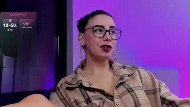 Image 8 of ritasunset Stream on Chaturbate on 26 days ago