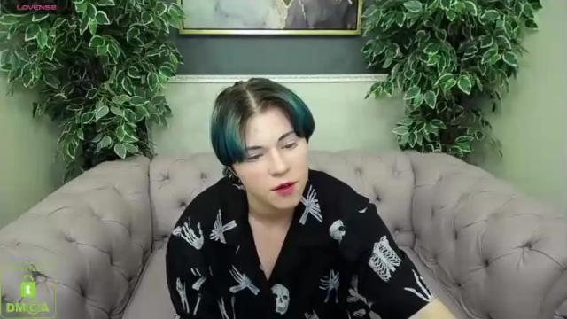 Image 2 of river__london Stream on Chaturbate on 20 months ago