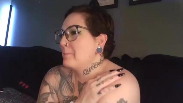 Image 12 of river_and_daddy Stream on Chaturbate on 13 months ago