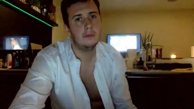 Image 11 of robert92ale Stream on Chaturbate on 20 months ago