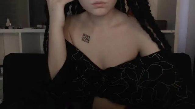 Image 4 of robin_heart Stream on Chaturbate on 13 months ago