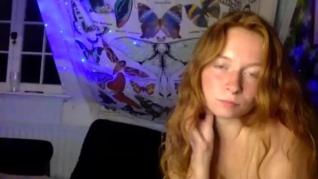 Image 12 of robinblackly Stream on Chaturbate on 20 months ago