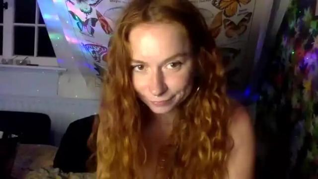 Image 8 of robinblackly Stream on Chaturbate on 21 months ago