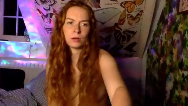 Image 11 of robinblackly Stream on Chaturbate on 19 months ago