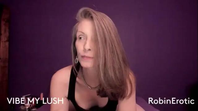 Image 4 of robinerotic Stream on Chaturbate on 18 months ago