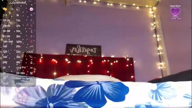 Image 7 of robinsonbaker Stream on Chaturbate on 2 months ago