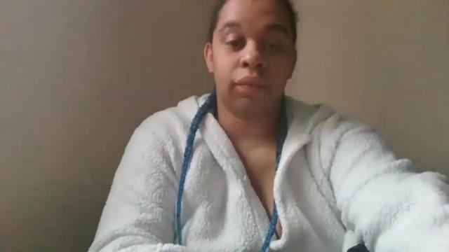 Image 2 of roelliitheecchi Stream on Chaturbate on 16 months ago