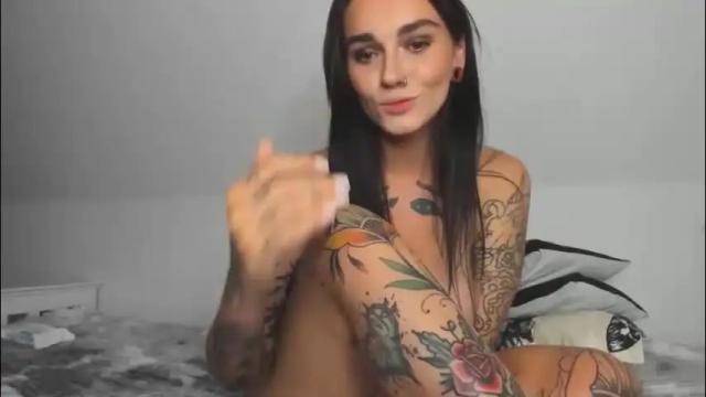 Image 8 of rokiinbaby Stream on Chaturbate on 2 months ago