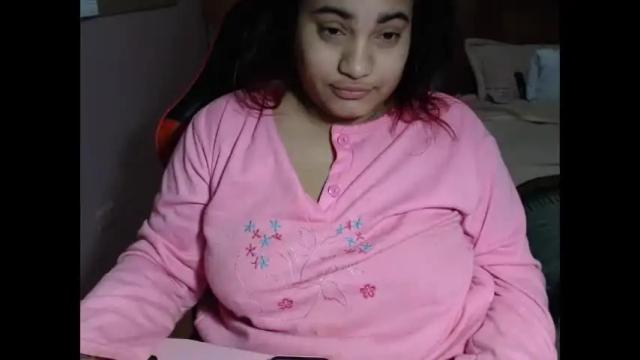 Image 6 of rokyhilary Stream on Chaturbate on 5 months ago