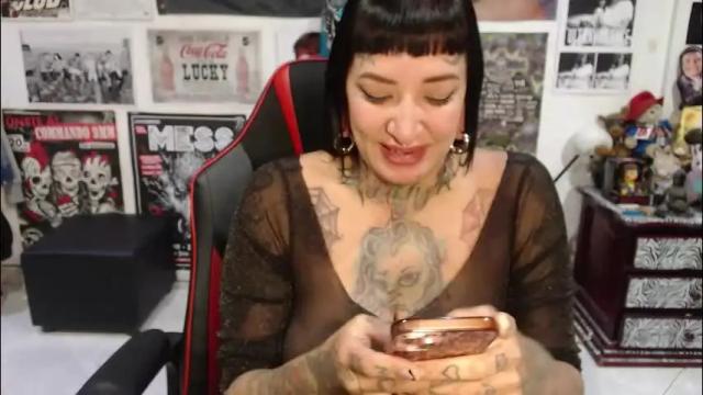 Image 2 of rollyderolandia666 Stream on Chaturbate on 1 month ago