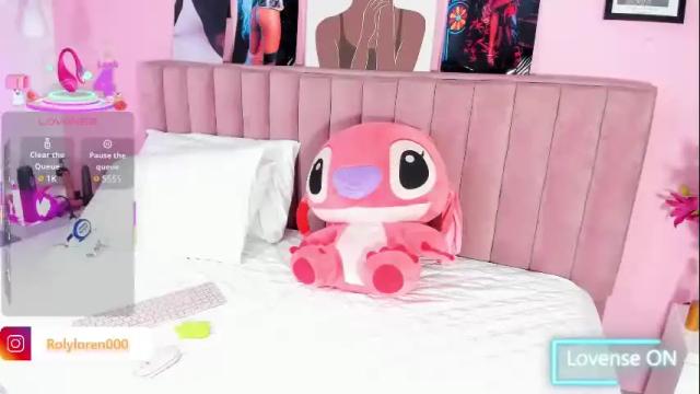 Image 7 of rolyloren Stream on Chaturbate on 2 months ago