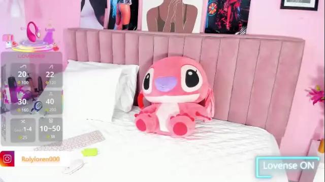 Image 8 of rolyloren Stream on Chaturbate on 2 months ago