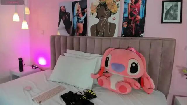 Thumbnail 1, rolyloren's Stream at Chaturbate, 1 month ago