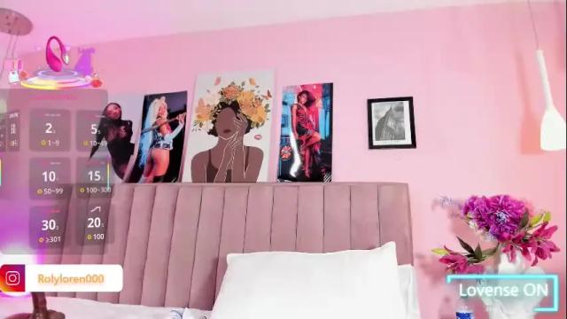 Image 10 of rolyloren Stream on Chaturbate on 22 days ago