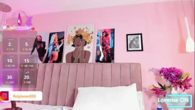 Image 6 of rolyloren Stream on Chaturbate on 22 days ago