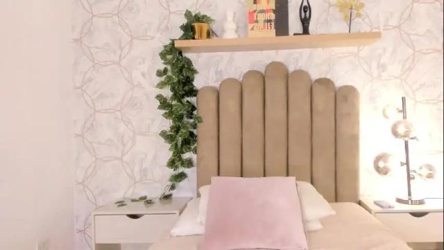 Image 3 of roma_love_ Stream on Chaturbate on 1 month ago