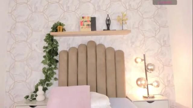 Image 2 of roma_love_ Stream on Chaturbate on 24 days ago
