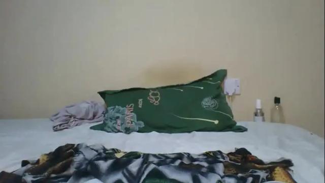 Image 11 of romantic2u4 Stream on Chaturbate on 1 month ago