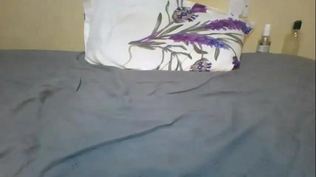 Image 11 of romantic2u4 Stream on Chaturbate on 3 days ago