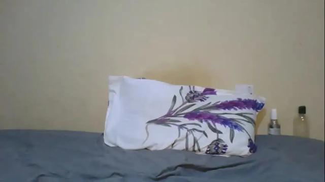 Image 12 of romantic2u4 Stream on Chaturbate on 3 days ago