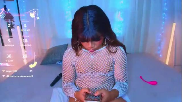 Image 12 of romirousexx Stream on Chaturbate on 1 month ago
