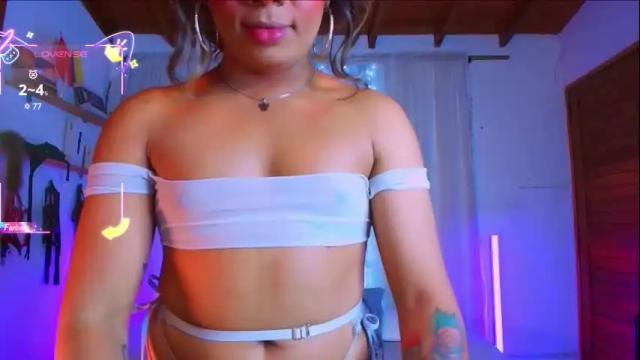 Image 7 of romirousexx Stream on Chaturbate on 1 month ago
