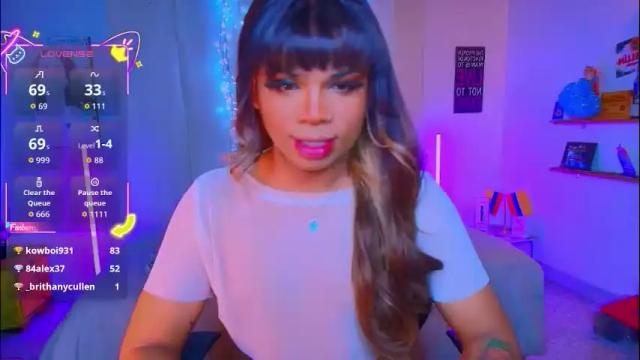 Image 11 of romirousexx Stream on Chaturbate on 1 month ago