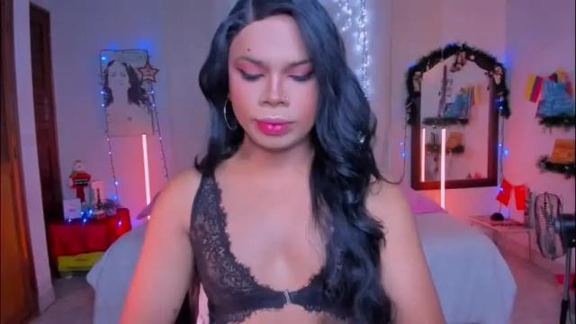 Image 2 of romirousexx Stream on Chaturbate on 1 month ago