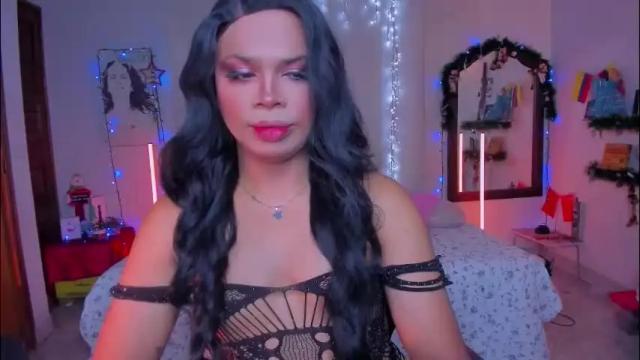 Image 2 of romirousexx Stream on Chaturbate on 1 month ago