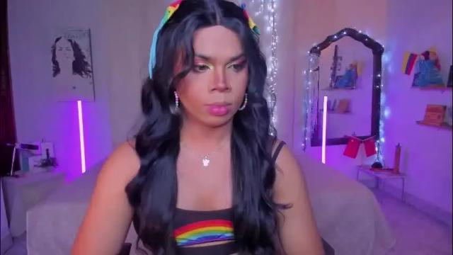 Image 10 of romirousexx Stream on Chaturbate on 11 days ago