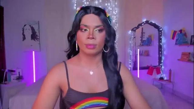 Image 2 of romirousexx Stream on Chaturbate on 11 days ago