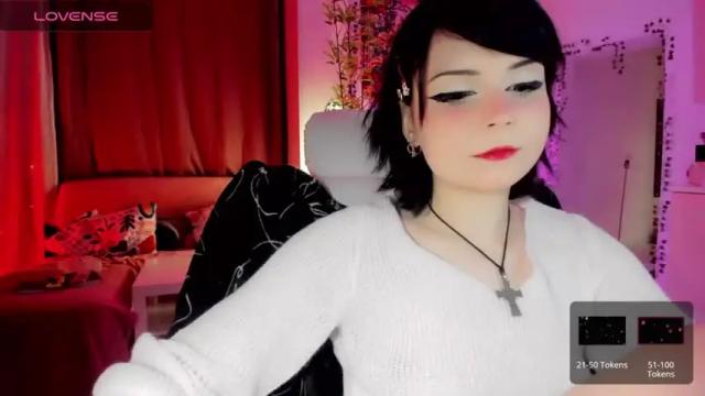 Image 2 of ronnie_neko Stream on Chaturbate on 15 months ago